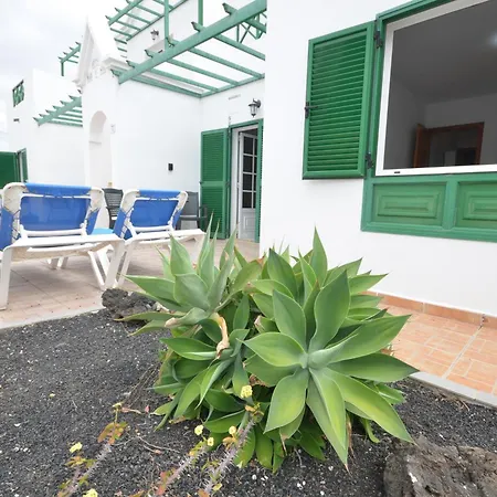 Marysol 1 With Terrace Close To The Sea *