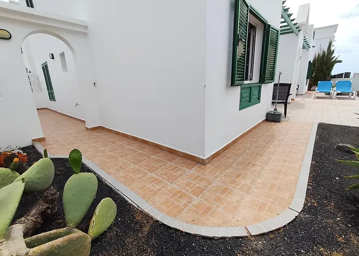 Marysol 1 With Terrace Close To The Sea Apartment