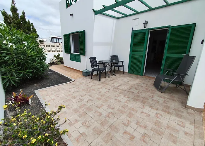 Apartment Marysol 1 With Terrace Close To The Sea